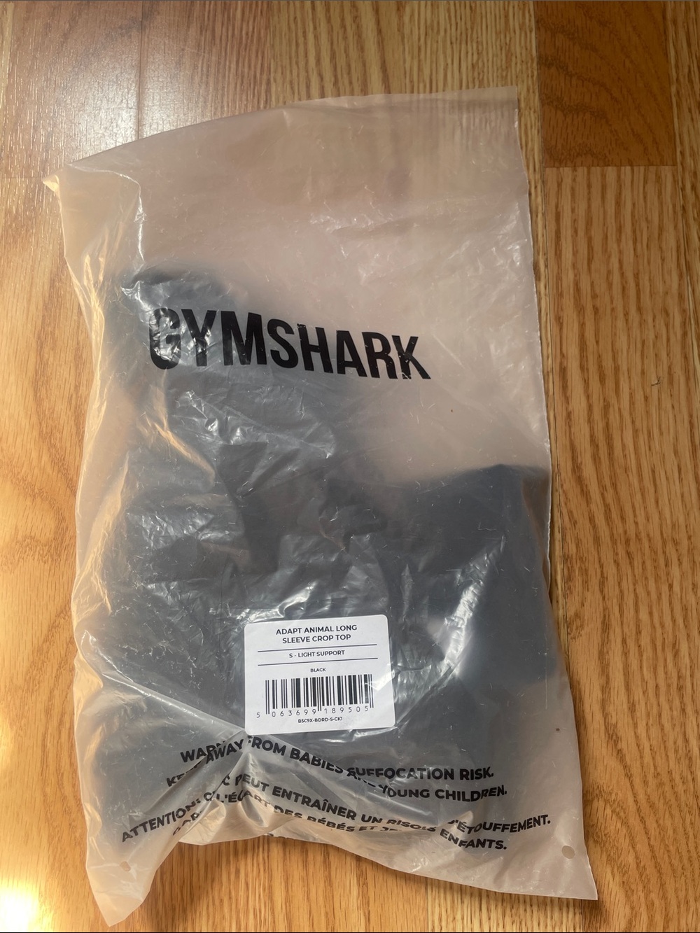 Gymshark ADAPT ANIMAL LONG SLEEVE CROP TOP size s NWT black - Picture 3 of 3